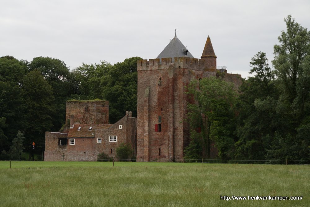 Photo Friday: Brederode Castle