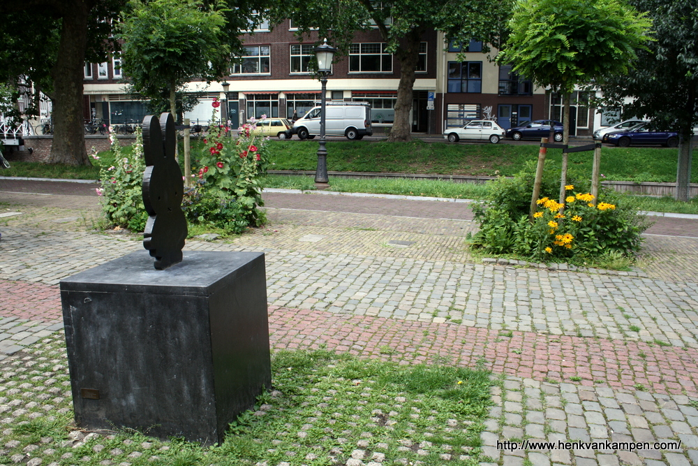 Miffy statue at the Nijntje Pleintje (Miffy Square) in Utrecht