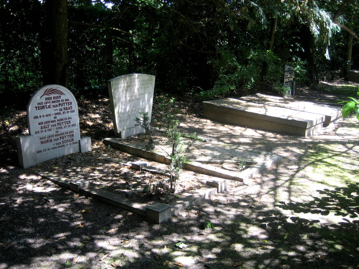 The Bosdrift cemetery in Hilversum