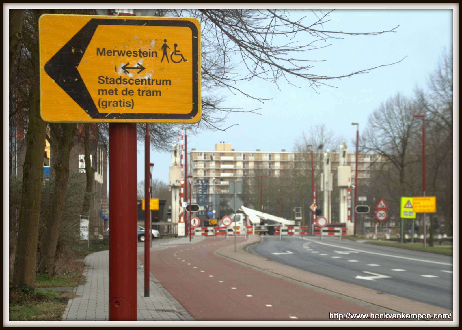 Werk aan de brug